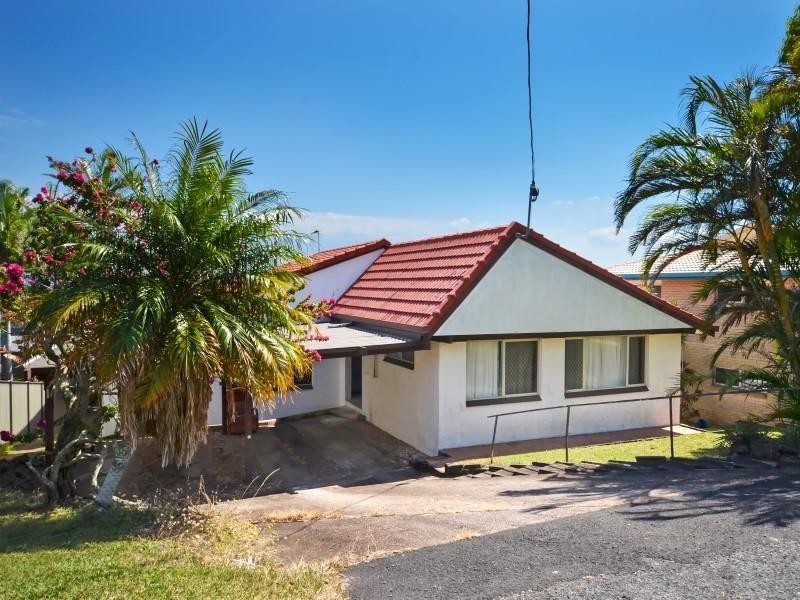 2/ 36 Maltman Street, Caloundra QLD 4551