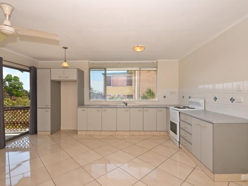 2/ 36 Maltman Street, Caloundra QLD 4551