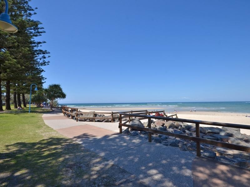 2/ 36 Maltman Street, Caloundra QLD 4551