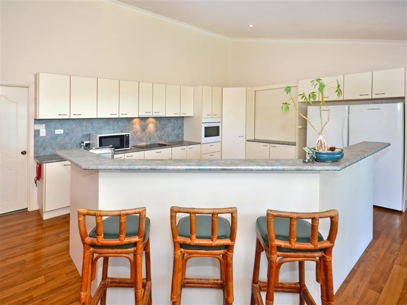 3 Manor Court, Little Mountain QLD 4551