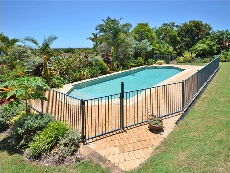 3 Manor Court, Little Mountain QLD 4551