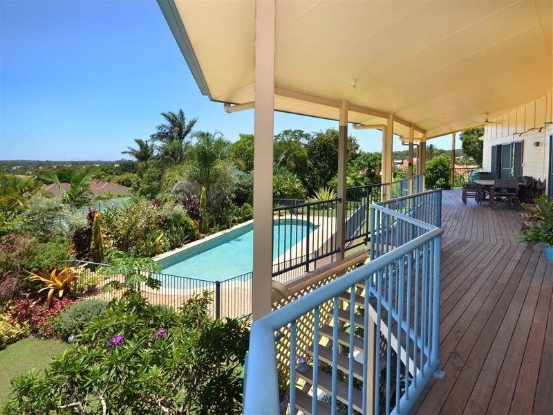 3 Manor Court, Little Mountain QLD 4551