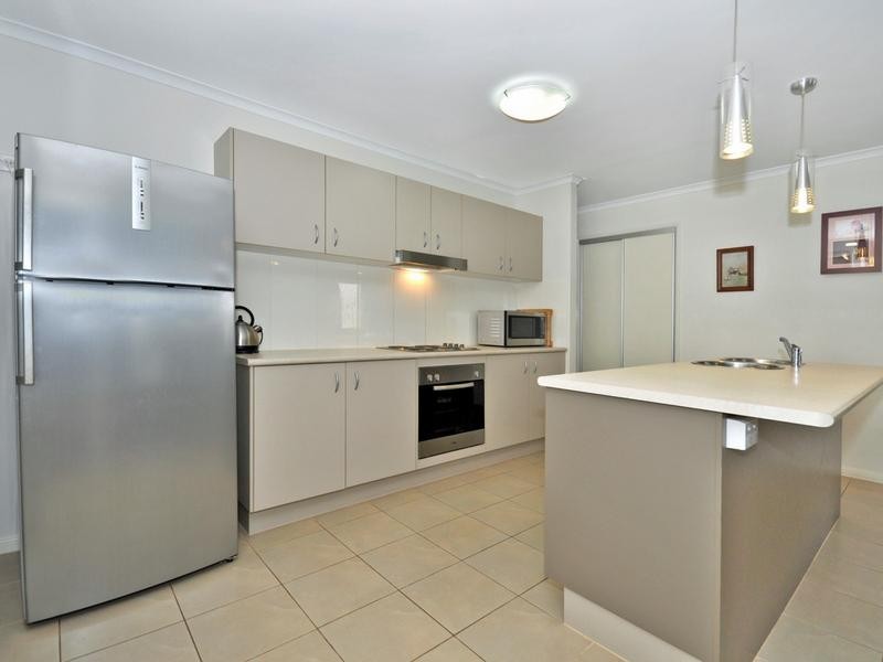 3 Mansell Street, Meridan Plains QLD 4551