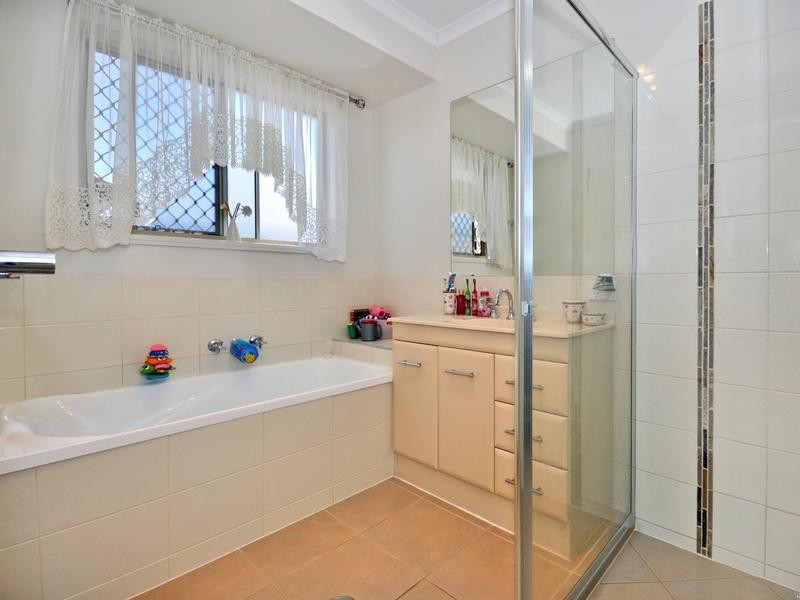 3 Mansell Street, Meridan Plains QLD 4551