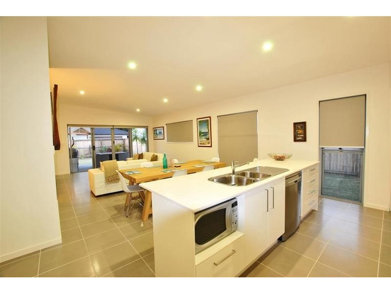 Little Mountain QLD 4551