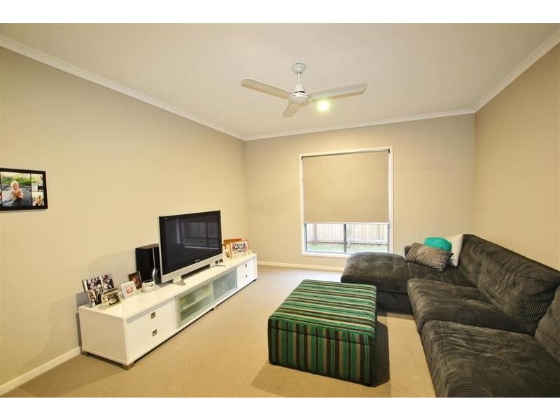 Little Mountain QLD 4551