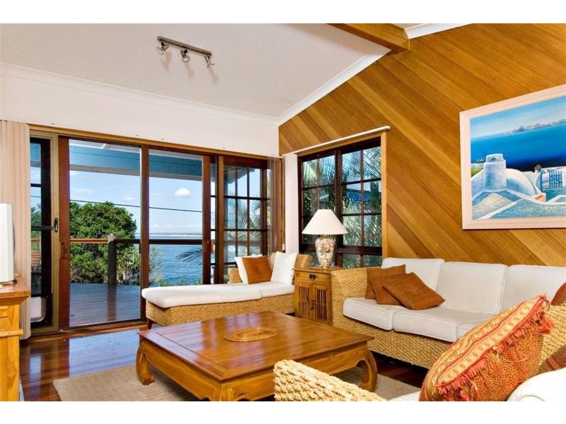 9 Margaret Street, Kings Beach QLD 4551