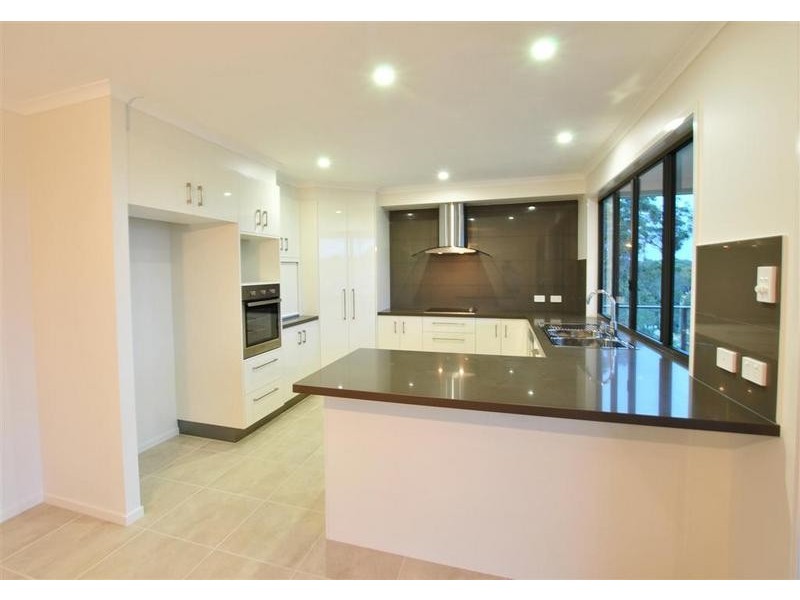 8 Maree Street, Aroona QLD 4551