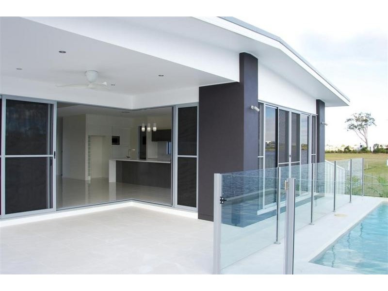 42 Marmont Street, Pelican Waters QLD 4551