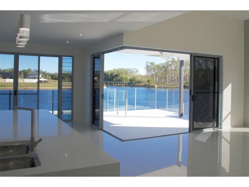 42 Marmont Street, Pelican Waters QLD 4551