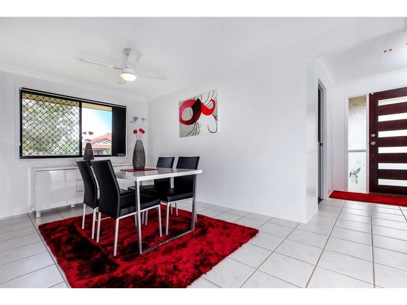 2 Matthew Crescent, Pelican Waters QLD 4551