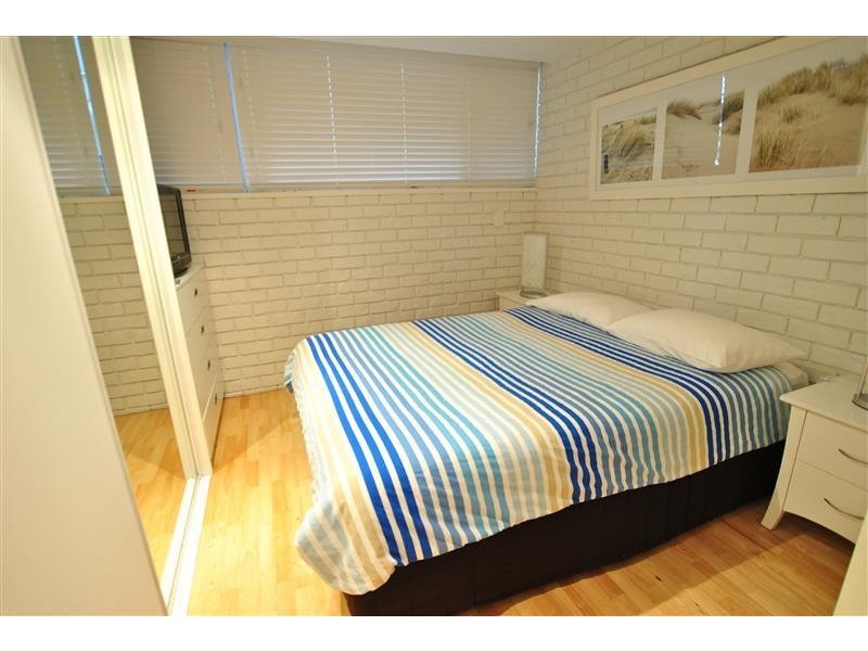 4/ 12 Merrima Avenue, Kings Beach QLD 4551