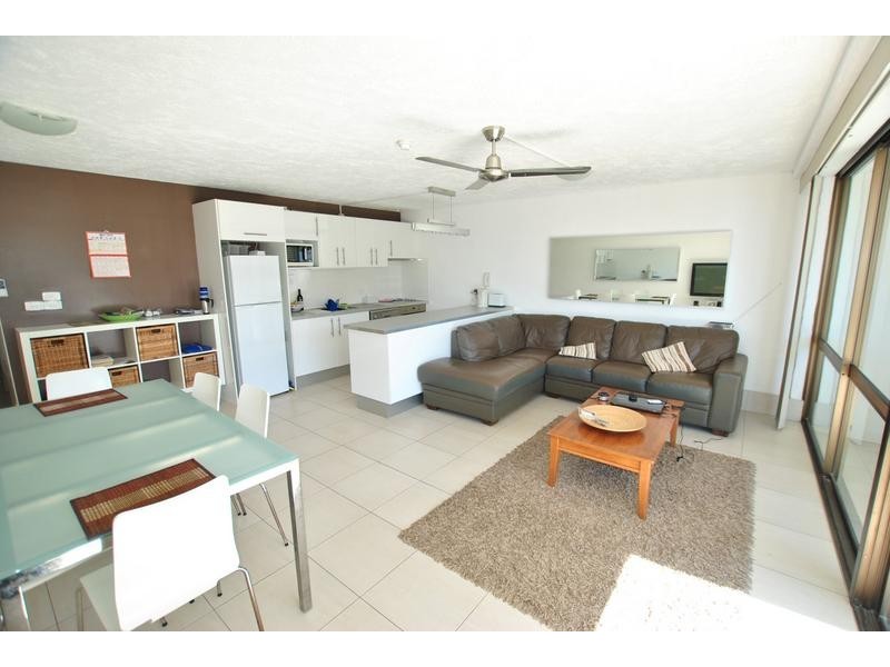 6/ 12 Merrima Avenue, Kings Beach QLD 4551
