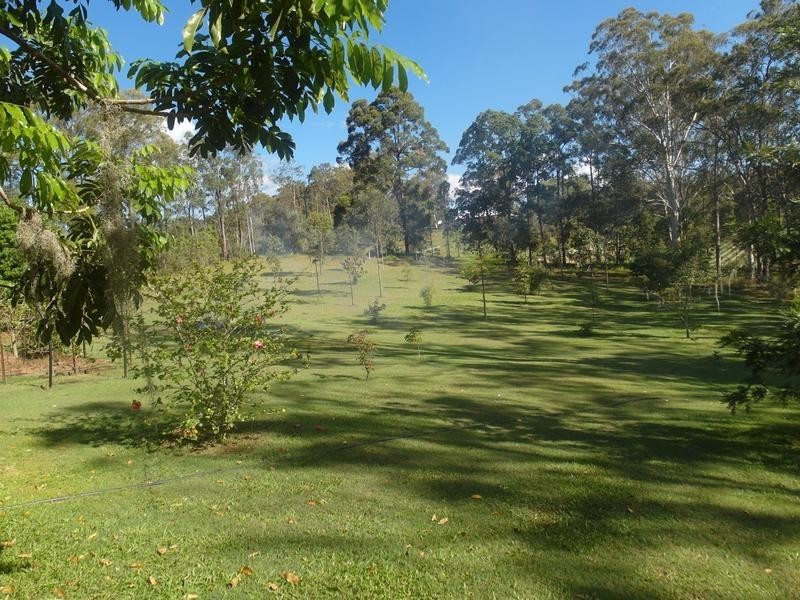 Glass House Mountains QLD 4518