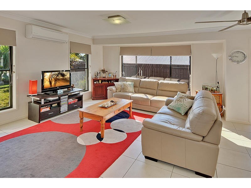 3 Middle Park Street, Little Mountain QLD 4551