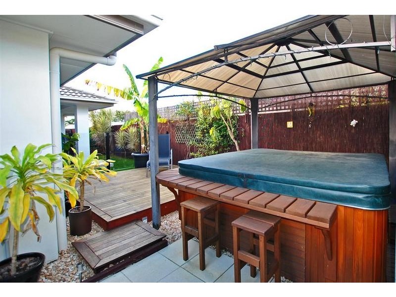 3 Middle Park Street, Little Mountain QLD 4551