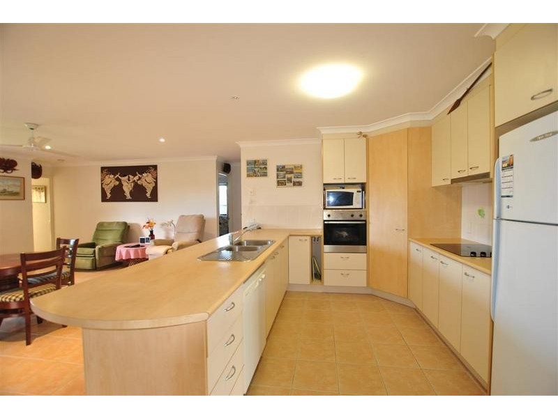 21 Mimosa Crescent, Currimundi QLD 4551