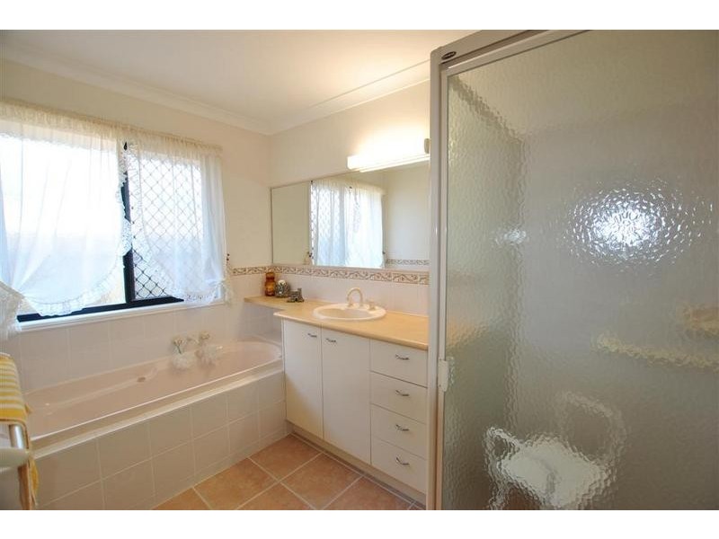 21 Mimosa Crescent, Currimundi QLD 4551
