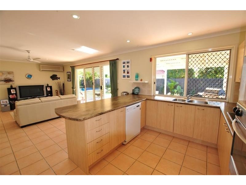 28 Mimosa Crescent, Currimundi QLD 4551