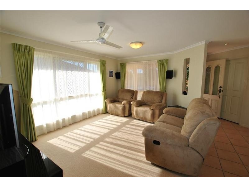28 Mimosa Crescent, Currimundi QLD 4551