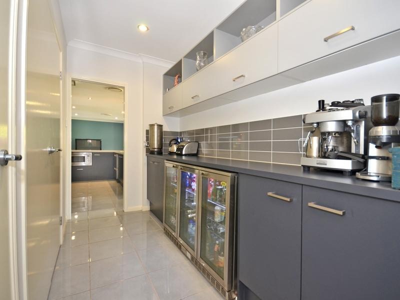 60 Mimosa Crescent, Currimundi QLD 4551