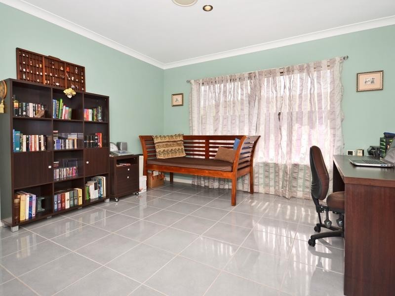 60 Mimosa Crescent, Currimundi QLD 4551