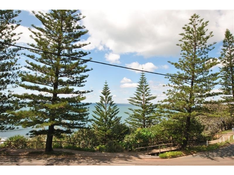 2/ 12 Esplanade Headland, Kings Beach QLD 4551