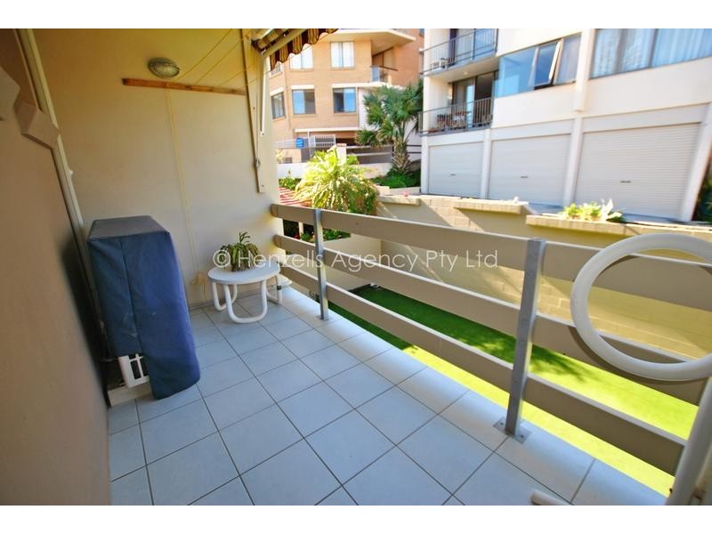 3/ 12 Esplanade Headland, Kings Beach QLD 4551