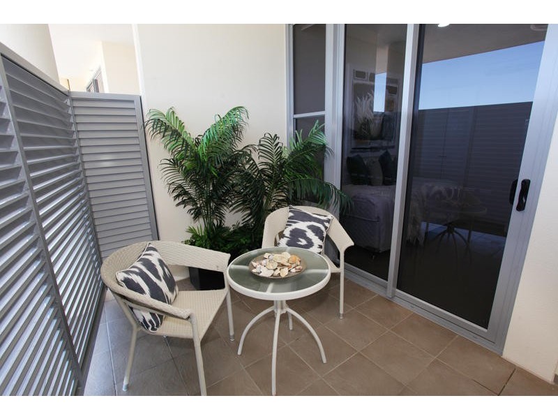 1204/ 12 Otranto Avenue, Caloundra QLD 4551