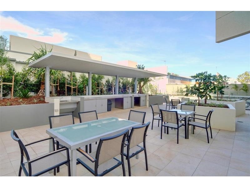 505/ 12 Otranto Avenue, Caloundra QLD 4551