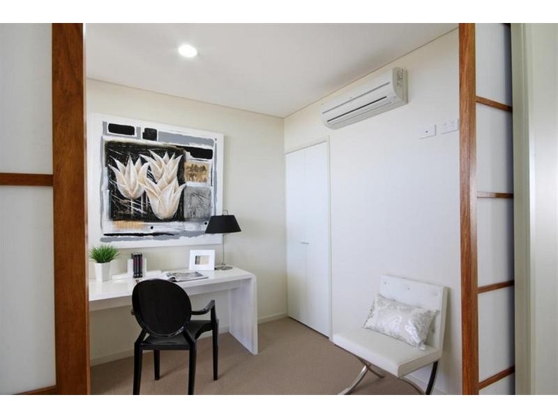 1 4 Tay Avenue, Caloundra QLD 4551