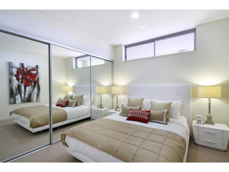 1 4 Tay Avenue, Caloundra QLD 4551