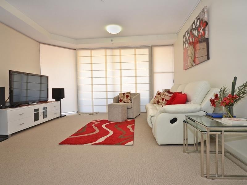 304/ 12 Otranto Avenue, Caloundra QLD 4551