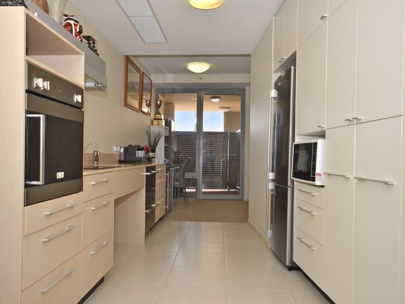 304/ 12 Otranto Avenue, Caloundra QLD 4551