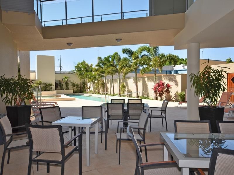 304/ 12 Otranto Avenue, Caloundra QLD 4551