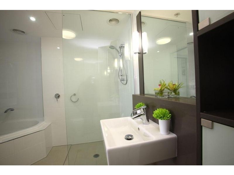804/ 12 Otranto Avenue, Caloundra QLD 4551