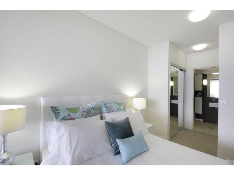 805/ 12 Otranto Avenue, Caloundra QLD 4551