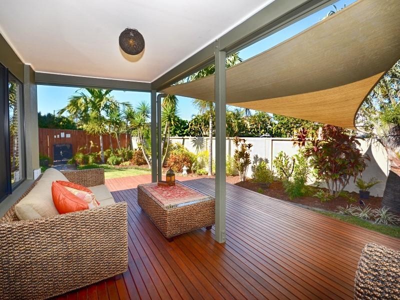 32 Montserrat Crescent, Caloundra West QLD 4551