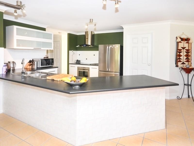 32 Montserrat Crescent, Caloundra West QLD 4551