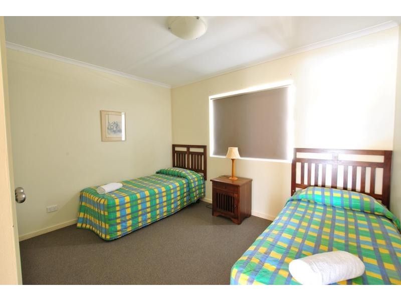 302/ 89 Esplanade, Golden Beach QLD 4551