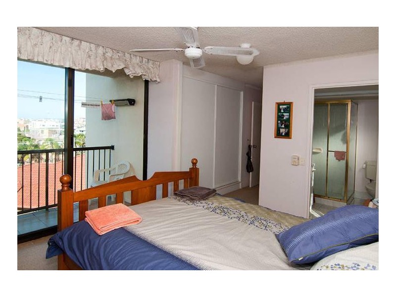 9/ 25 Moreton Parade, Kings Beach QLD 4551