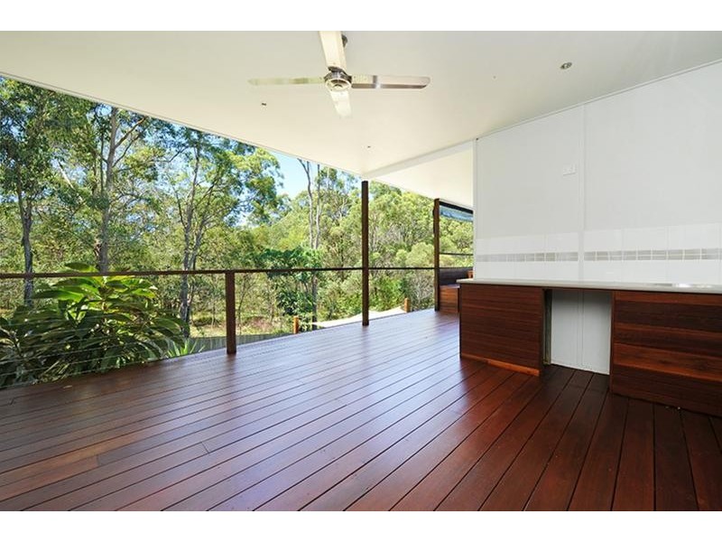 6 Mornington Court, Little Mountain QLD 4551