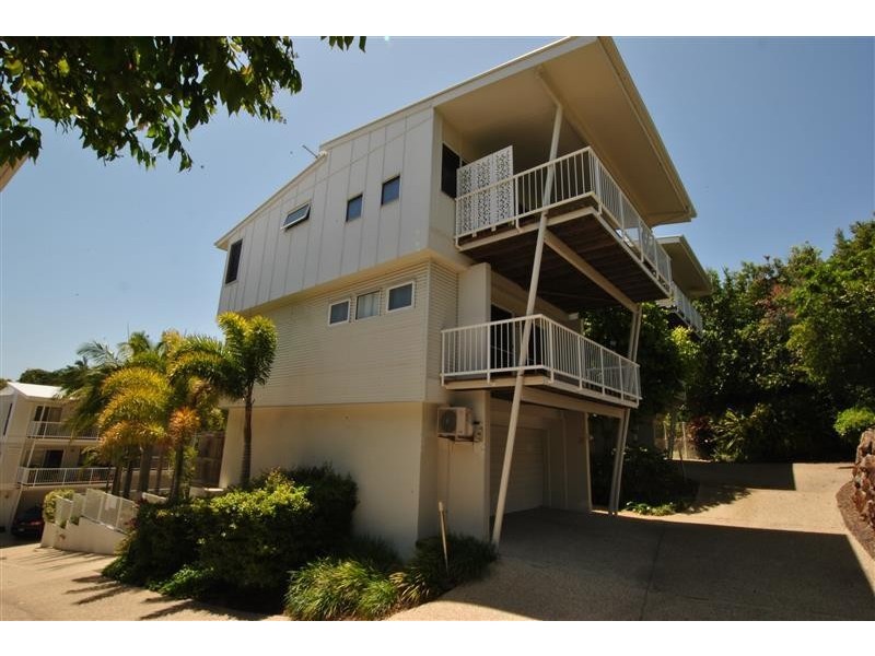 3/ 37 Arthur Street, Caloundra QLD 4551