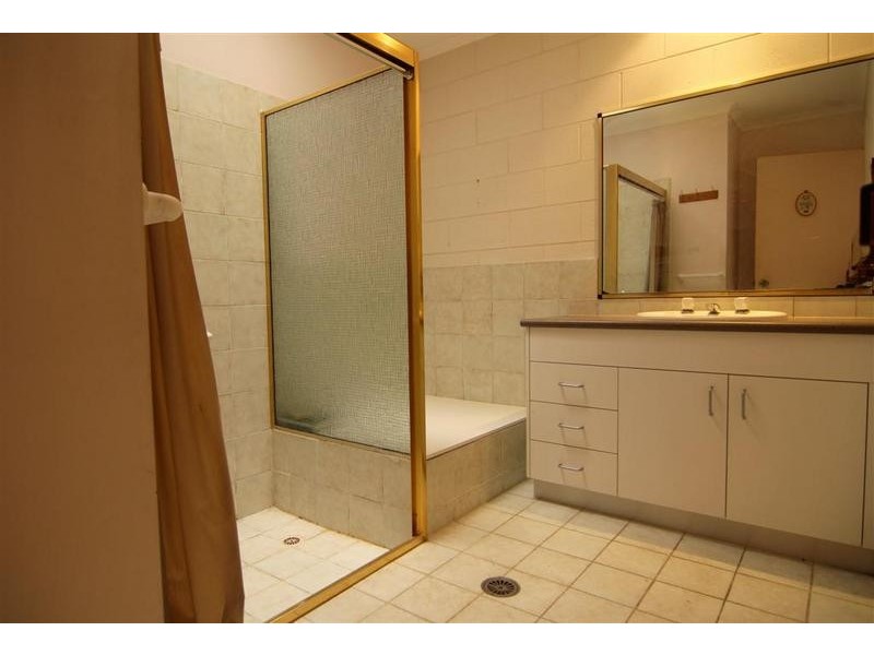 1/ 5 Caldwell Street, Golden Beach QLD 4551