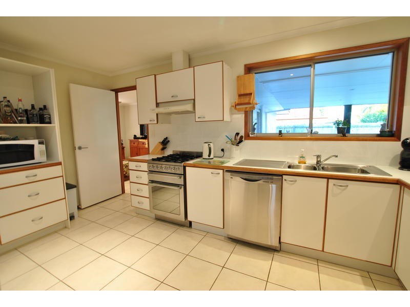 5 Naroon Crescent, Wurtulla QLD 4575