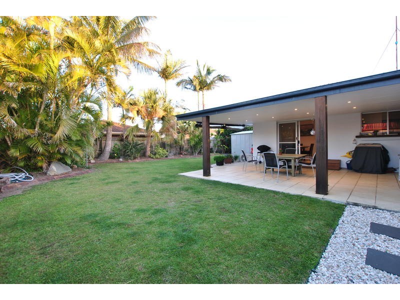 5 Naroon Crescent, Wurtulla QLD 4575