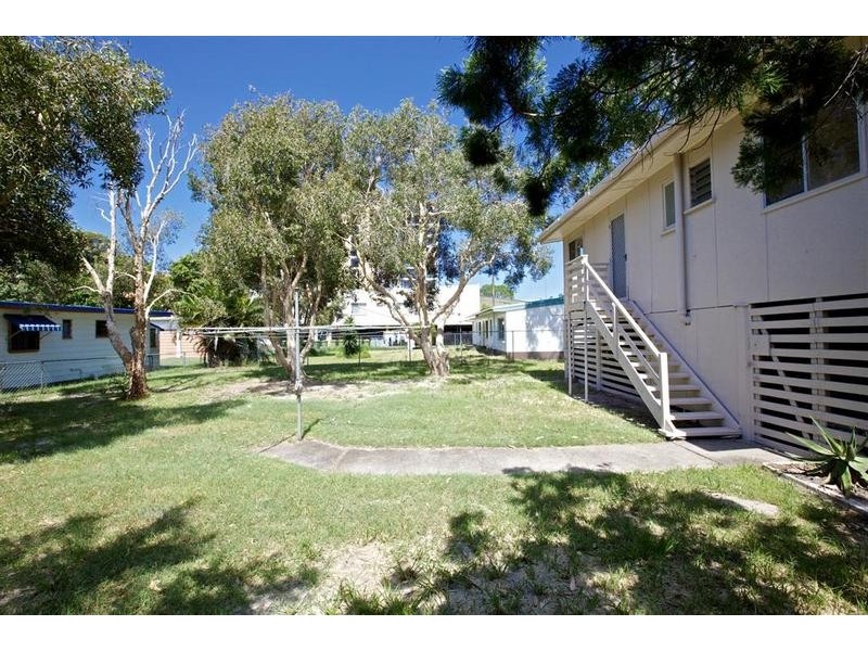 13 Nelson Street, Golden Beach QLD 4551