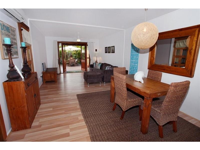 2/ 30 Nelson Street, Golden Beach QLD 4551