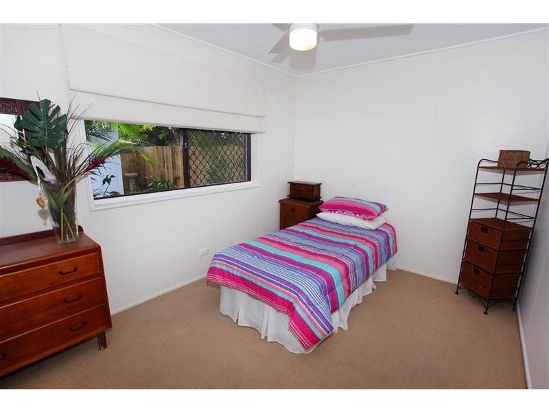 2/ 30 Nelson Street, Golden Beach QLD 4551