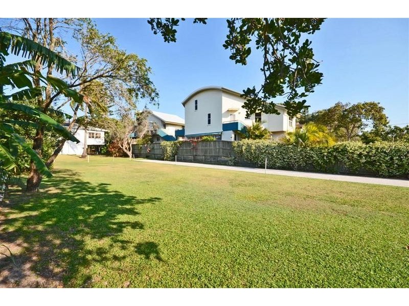 Dicky Beach QLD 4551